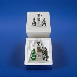 Department 56 Heritage Collection Dickens Village Ye Olde Lamplighter 58393 - Picture 1 of 5