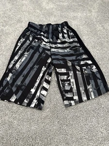 Nike Dri-Fit Youth Boys Size XLARGE XL Shorts Black/Gray/White - Picture 1 of 3