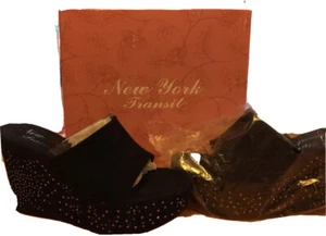 NIB NEW YORK TRANSIT WOMANS SHOES Black Suede Silver Studs Size 8 - Picture 1 of 3