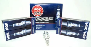 Set of 4 Genuine NGK 3521 Spark Plug Iridium IX CR9EIX - Picture 1 of 2