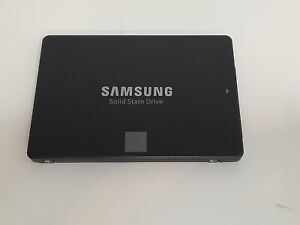 SSD Samsung 860 EVO 500GB Internal SSD SATA III 2.5'' (ref D)