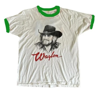 Camiseta Waylon Jennings Tour 1984 Vintage Banda de Música Country Reimpresión Timbre Camiseta Foto 1 de 4