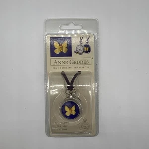 Collana orologio pendente donna Anne Geddes vintage 2003 28 mm farfalla NOS - Foto 1 di 7