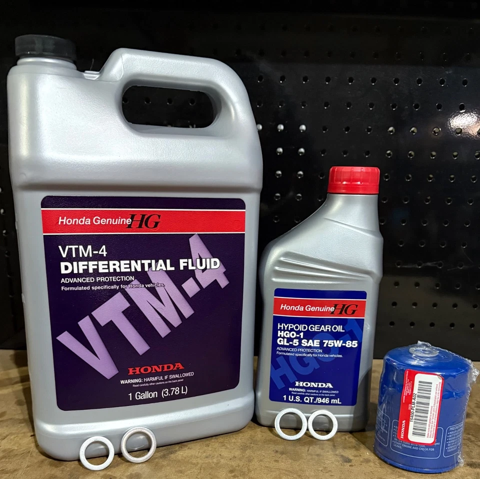 Fluido traseiro Honda VTM-4 com óleo de engrenagem hipoide 75w-85 e filtro de óleo do motor - Imagem 1 de 1