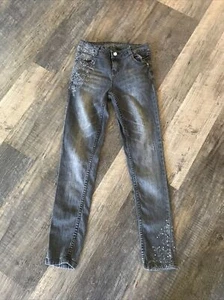GIRLS SIZE 8 JEANS GRAY WITH STUDS - Picture 1 of 11