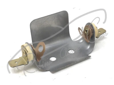 ENGINE LIGHT FERRARI 275 330 MASERATI 3500 ALFA ROMEO LANCIA FLAMINIA - Image 1 of 3