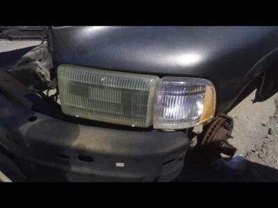Conjunto de luz de estacionamiento/señal de giro usado se adapta a: Dodge 1500 1998 pickup lámpara de estacionamiento Foto 1 de 4