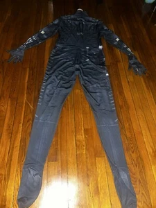 Batman Costume W/ Armor, Mask & Cape - Picture 1 of 11