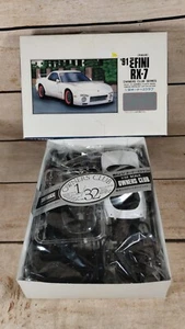Unassembled Plastic Model Arii 1/32 Owners Club Series '91 Infini Rx-7 Modified - Picture 1 of 4