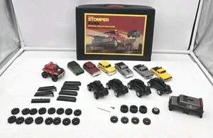 Lote de camiones Schaper Stomper 4x4 Baja Bug años 80 con estuche y neumáticos adicionales - Imagen 1 de 15