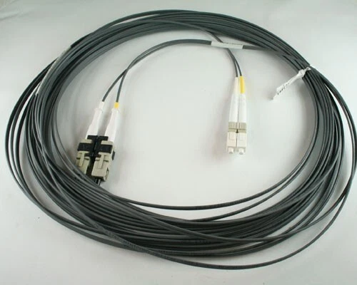 EFN084-010M CABLE CAJA NEGRA FIBRA ÓPTICA Foto 1 de 1