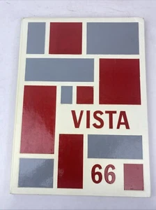 1966 CASCADE HIGH SCHOOL YEARBOOK, EVERETT, WASHINGTON  VISTA - Picture 1 of 16