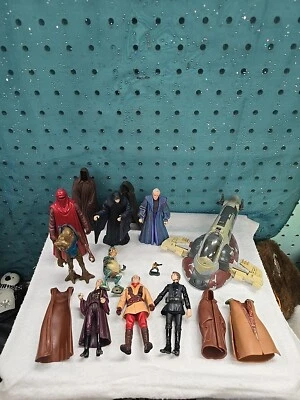 Lote De 8 Figuras Y Capas Sueltas Kenner De Colección Star Wars + Barco Boba Fett con Mini Foto 1 de 4