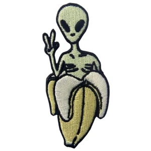 Alien Embroidered Sew Iron On Patches jeans Appliques Biker Punk Rock Badges 449 - Picture 1 of 5