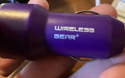 Adaptador de cargador de coche USB de doble puerto 2,4 A para teléfonos iPhone Samsung LG  Foto 1 de 3