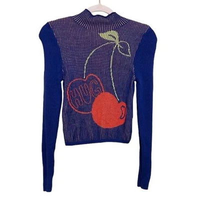 Suéter feminino BDG Urban Outfitters Cherry Hug gola simulada XS azul com nervuras - Imagem 1 de 4