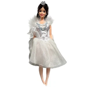 Muñeca Bailarina Reina Lago de los Cisnes Barbie Mattel Vintage Morena Blanco Tutú 11" '97 - Imagen 1 de 4