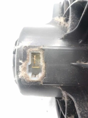 Motor soplador de climatización usado se adapta a: Hyundai Santa Fe 2008 grado A Foto 1 de 4