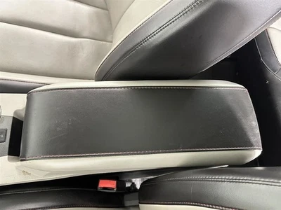 *LID ONLY* Console Front Floor Without Navigation Fits 12-15 TERRAIN 2780875 - Image 1 of 4