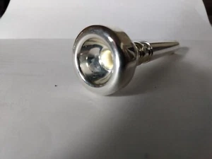 YAMAHA 17B4 Silverplated Trumpet Mouthpiece - Picture 1 of 4