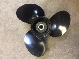 012147 OEM Johnson/Evinrude Michigan Wheel Propeller 14 x 11 - Picture 1 of 2