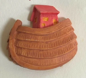 Noah’s Ark Plastic Buttons by Lamode  - “Noah’s Ark” Series - Picture 1 of 2