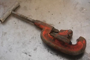 RIDGID 2" Pipe Cutter 2A 1/8"- 2" - Picture 1 of 15