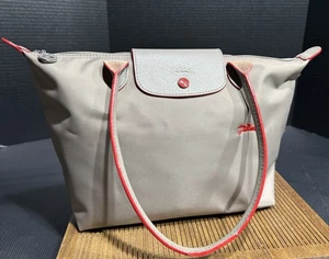 Longchamp Le Pliage Gray /Red Accents Shoulder Tote Bag  - Picture 1 of 13