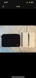 CIB Apple iPad 2 16 Go avec WIFI TESTÉ ET FONCTIONNEL argent/noir comme neuf avec bel ETUI - Photo 1/4