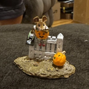Wee Forest Folk Halloween Figur im Ruhestand M-232 - Pickity Pumpkin OHNE BOX - Bild 1 von 5