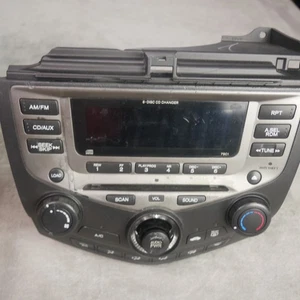 Honda Accord 6-Disc Radio & Climate Control 7BC1 2003-2007 – For Parts/Repair OE - Picture 1 of 13