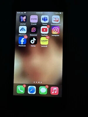 Apple I Phone SE 2022  TikTok* Available  - Image 1 of 2