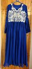 Królewska niebieska pięknie haftowana sukienka azjatycka. (Zobacz opis dla rozmiaru). 