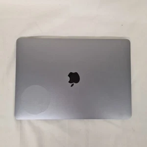 MacBook Pro (13-inch, 2019, Four Thunderbolt Ports) i5, 8GB/256GB SSD *C-GRADE* - Picture 1 of 10
