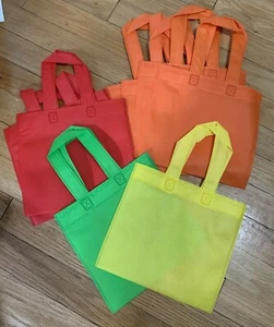 8er Set Party Gastgeschenk Deko Stoffbeutel rot orange grün gelb - Bild 1 von 1