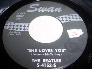 THE BEATLES- SHE LOVES YOU- ROCK 7" SINGLE 45 RPM, SWAN S-4152 (VG+/EX) - Picture 1 of 2