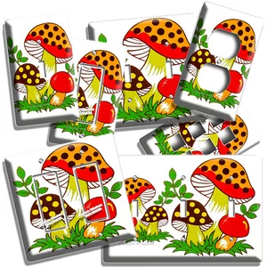 70'S ADORABLE VINTAGE MERRY MUSHROOM LIGHT SWITCH OUTLET WALL PLATES KITCHEN ART - Picture 1 of 34