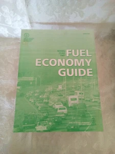1997 Fuel Economy Guide Model Year U.S. Department Of Energy 1996 EPA Vintage - Imagen 1 de 3