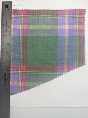 亚麻织物色板,五颜六色的格子,斜纹编织,纺织残余物 — 第 1/2 张图片