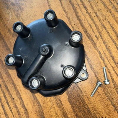 Distributor Cap fits 1996-2004 Nissan Frontier Pathfinder Xterra   - Image 1 of 4