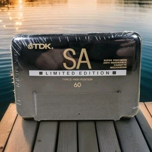 TDK SA 60 Edizione Limitata Audiocassetta Tipo II Nastro Cromato Vintage 1988 Sigillato - Foto 1 di 9