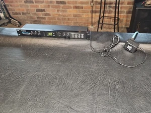 **SEE VIDEO**ALESIS MicroVerb 4 Digital Reverb Effects Processor - Picture 1 of 6