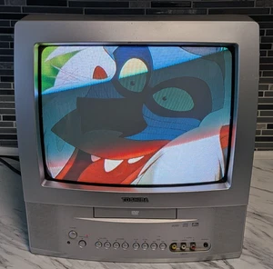Toshiba MD13P3 13 Inch CRT TV Television DVD Combo Retro No Remote Tested - Picture 1 of 5
