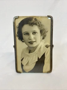 1920s Vintage Shaving Mirror With Photo Backside - Picture 1 of 2