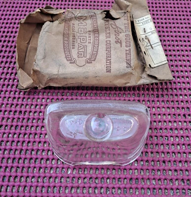 1940 Dodge Luxury Liner Deluxe Special D14 D17 NOS MoPar License Lamp GLASS LENS - Изображение 1 из 3