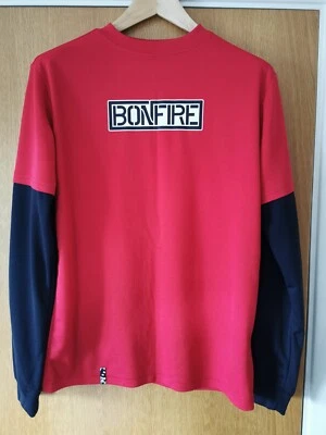 Bonfire Snowboarding Long Sleeve T-Shirt Size M (VGC) Red w/ Black Sleeves Retro - Image 1 of 4