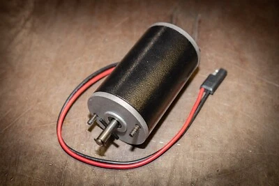 19913 - Motor esparcidor con sello y conector (HTI-2-204015A) Foto 1 de 4