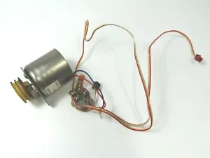 > FOSTEX MODELL 20 < Rollenmotor links/rechts Nihon Rolle zu Rolle Teil #Fx50 - Bild 1 von 4