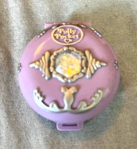 De colección Polly Pocket Ice Kingdom 1992 con dos figuras Bluebird - Imagen 1 de 4