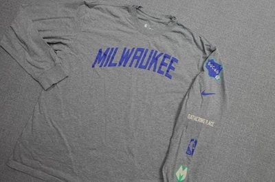 Milwaukee Bucks Shirt Men Medium Nike Gray Loose Fit Stretch Basketball NBA Soft - Image 1 of 4